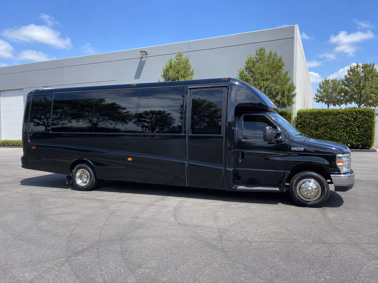 hit every photo stop in your tallahassee party bus before the dance