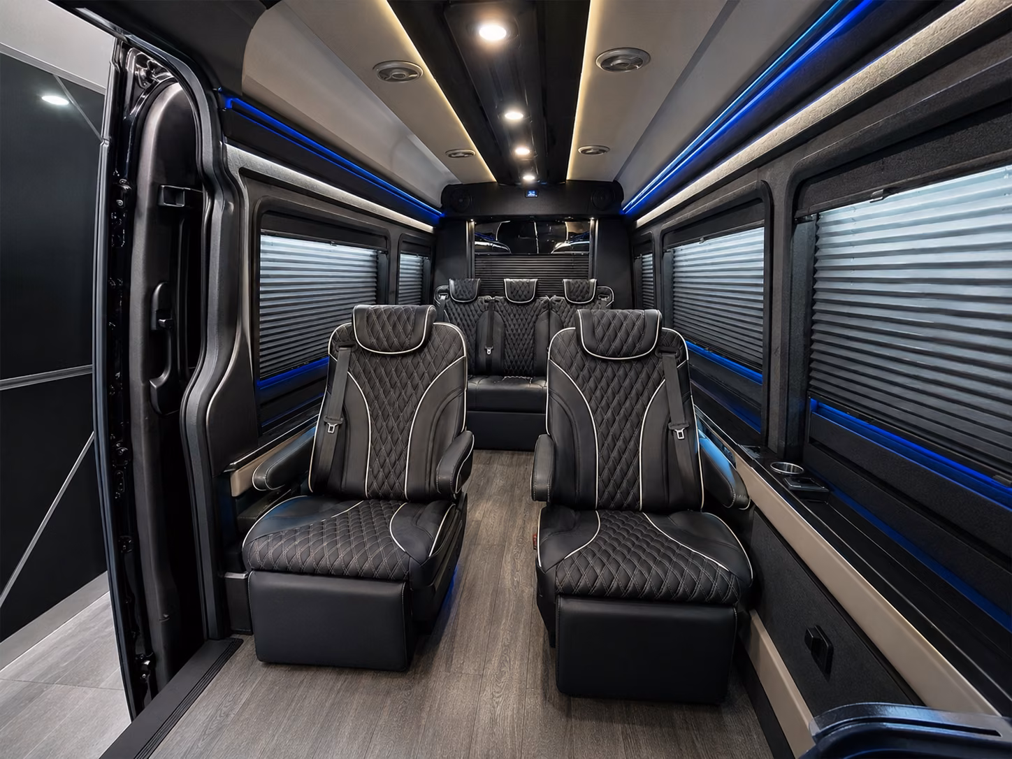 tallahassee airport shuttle buses for employees
