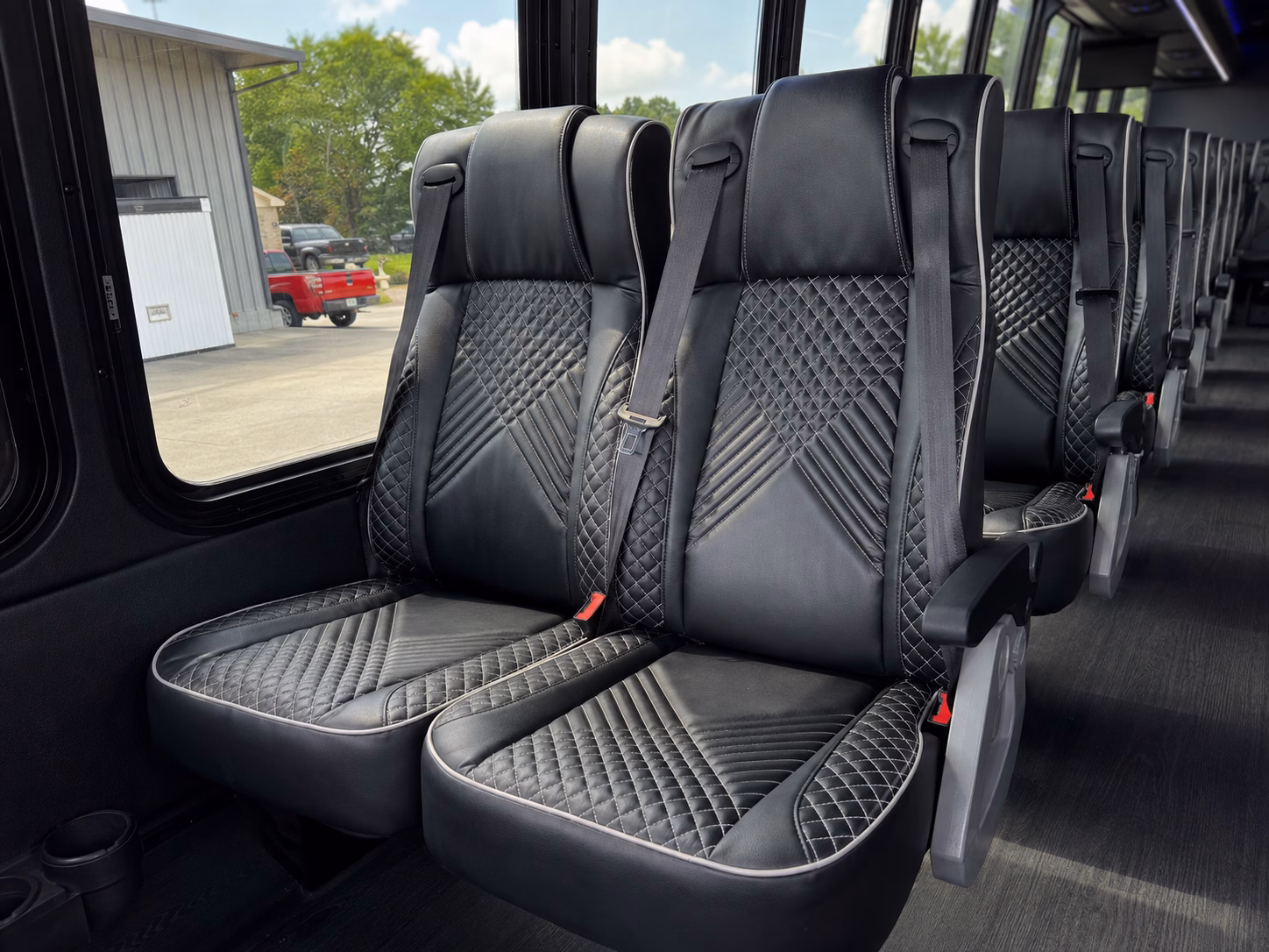 tallahassee bus rental service area