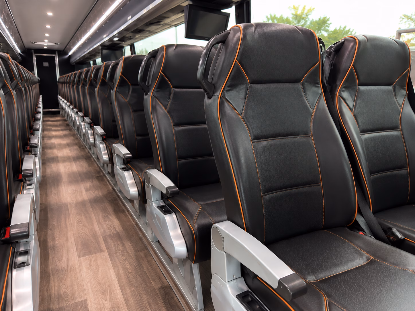 tallahassee construction and film crew shuttle buses